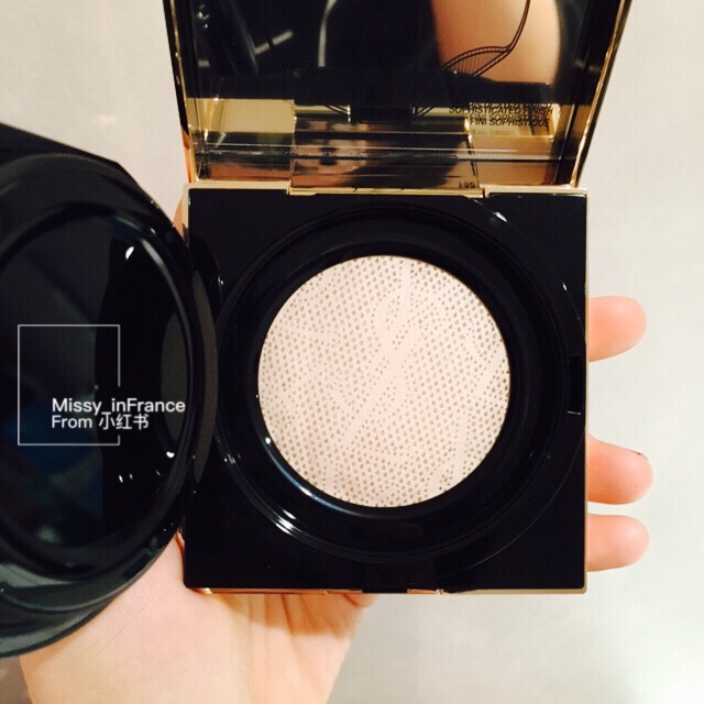ysl蕾絲氣墊粉餅怎么樣？ysl蕾絲氣墊粉餅好用嗎？