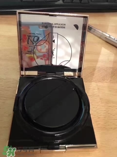 ysl蕾絲氣墊粉餅怎么用？ysl超模蕾絲氣墊粉餅使用方法