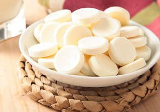 補(bǔ)鈣鈣片吃多長(zhǎng)時(shí)間？補(bǔ)鈣吃鈣片一般吃多久