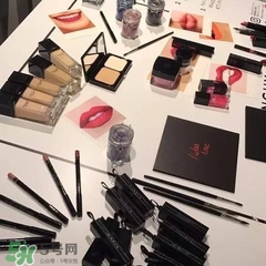 紀(jì)梵?；ǘ涓〉癫蕣y盤多少錢？紀(jì)梵?；ǘ涓〉窀吖庑奕荼P價格