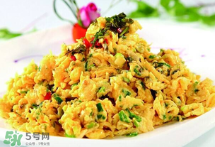 香椿可以炒鴨蛋嗎？香椿炒鴨蛋有什么好處？