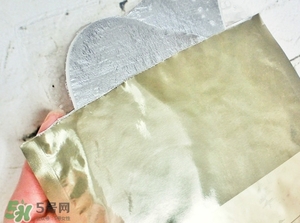 雅詩(shī)蘭黛小棕瓶雙層面膜怎么用？