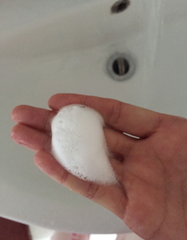 一葉子和相宜本草哪個好？一葉子和相宜本草適合膚質(zhì)年齡