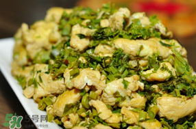 香椿炒雞蛋用焯水嗎？香椿炒雞蛋怎么焯水？