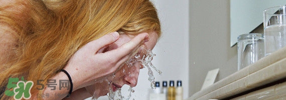 2017卸妝巾哪個(gè)牌子好？2017卸妝巾品牌排行榜