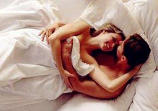 孕期高潮宮縮會怎樣？孕期高潮對小孩有害嗎？