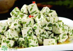 香椿拌豆腐可以隔夜吃嗎？隔夜的香椿拌豆腐能吃嗎？