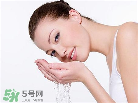 不洗臉可以增厚角質(zhì)嗎?不洗臉角質(zhì)層會(huì)變厚么? 不洗臉可以增厚角質(zhì)嗎?不洗臉角質(zhì)層會(huì)變厚么?