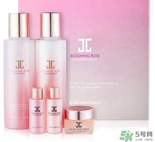 jayjun水乳套盒粉色藍色那個好？jayjun水乳粉色藍色區(qū)別