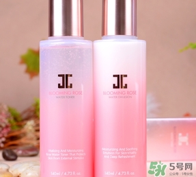 jayjun水乳套盒粉色藍色那個好？jayjun水乳粉色藍色區(qū)別