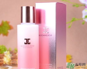 jayjun水乳套盒粉色藍色那個好？jayjun水乳粉色藍色區(qū)別