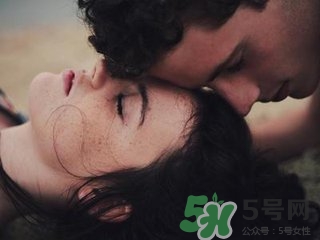 體外射精懷孕幾率大嗎？體外射精有什么危害嗎？