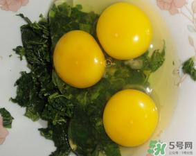 痛風能吃香椿炒雞蛋嗎？痛風患者吃香椿炒雞蛋好嗎？