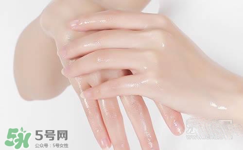 手膜做完要洗手嗎？手膜做完要不要洗手？