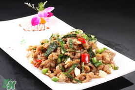 香椿和羊肉能一起吃嗎？香椿和羊肉一起吃了會怎樣？