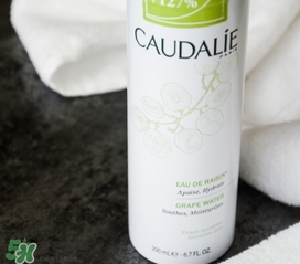 歐緹麗和理膚泉哪個好？歐緹麗噴霧和理膚泉噴霧對比