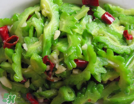 香椿和苦瓜能一起吃嗎？香椿和苦瓜一起吃好嗎？