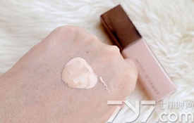 持妝氣墊是什么？持妝氣墊怎么用