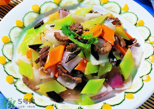 洋蔥和胡蘿卜能一起吃嗎？洋蔥和胡蘿卜可以一起炒嗎？