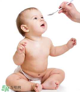 寶寶便秘喝什么果汁好？寶寶便秘喝什么果汁？