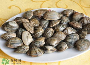 花甲里面黑色的東西能吃嗎？花甲里面黑色的是什么？