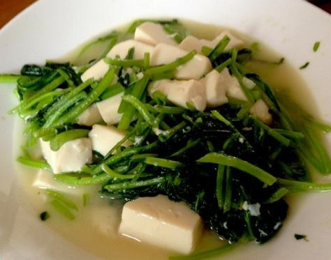 茼蒿能和豆腐一起吃嗎？茼蒿可以和豆腐同炒嗎