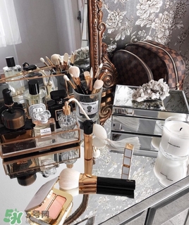 如何讓臉蛋變白？怎么能讓臉蛋變白