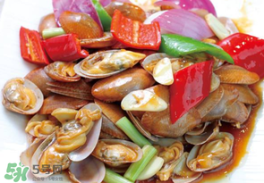 花甲能和豆腐一起吃嗎？花甲和豆腐能一起吃嗎？