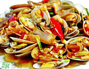 花甲要焯水嗎？炒花甲要不要焯水？