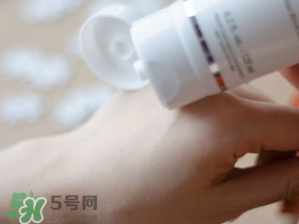 科顏氏磨砂膏使用方法 科顏氏磨砂膏怎么用 科顏氏磨砂膏使用方法 科顏氏磨砂膏怎么用