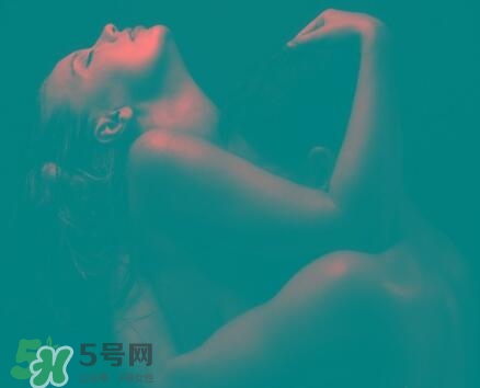 什么時(shí)候第一次性行為合適？第一次性行為的年齡