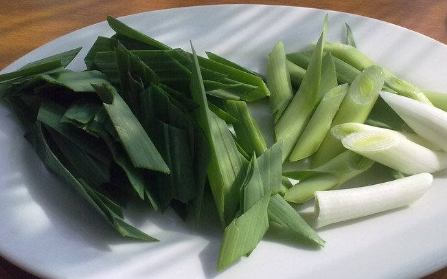 蒜苗是發(fā)物嗎？蒜苗是不是發(fā)物