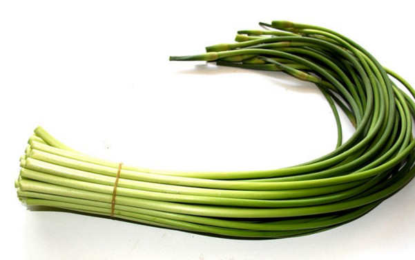 蒜苗是蒜苔嗎？蒜苔和蒜苗的區(qū)別