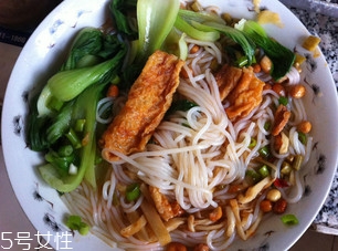 螺絲粉怎么煮好吃？網(wǎng)上買的螺絲粉怎么煮