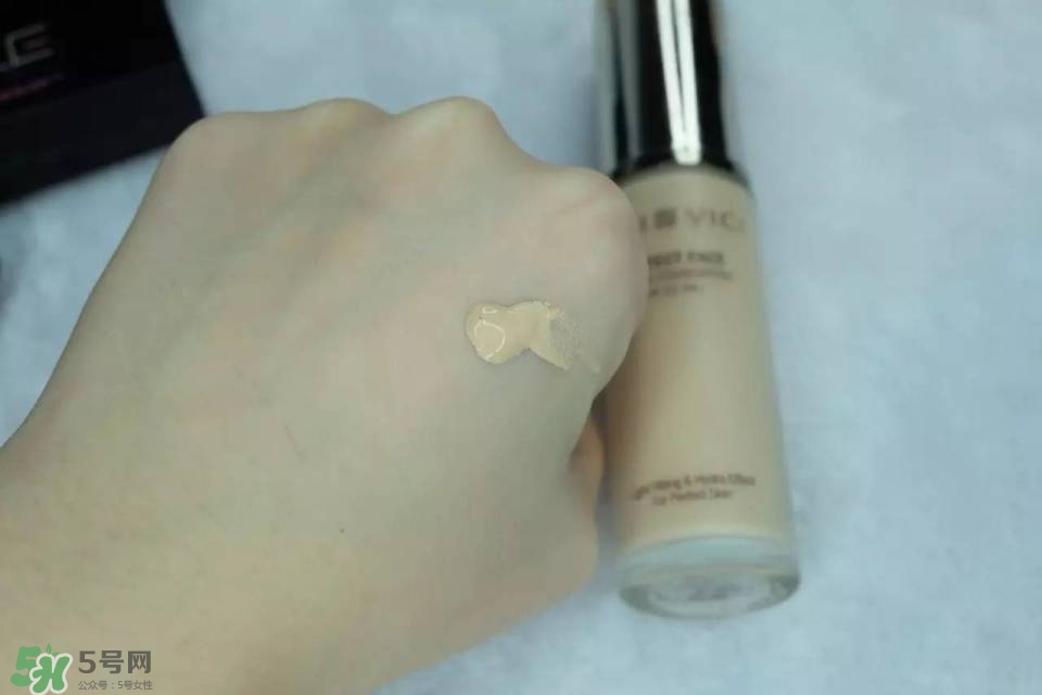 混合皮用什么粉底液？混合皮膚用什么粉底液比較好？