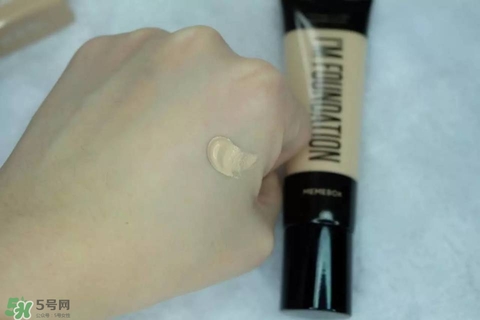 混合皮用什么粉底液？混合皮膚用什么粉底液比較好？