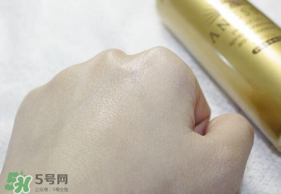 安耐曬噴霧可以帶上飛機(jī)嗎？安耐曬防曬噴霧可以托運嗎？