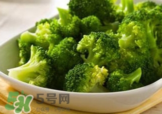 西蘭花焯水用冷水還是熱水？西蘭花焯水多久