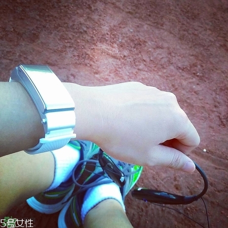 智能手環(huán)排行榜前十名2022 2022智能手環(huán)熱門推薦 智能手環(huán)排行榜前十名2022 2022智能手環(huán)熱門推薦