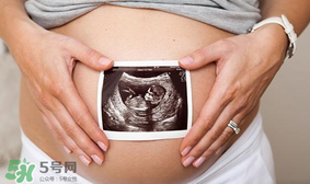 洗潔精洗碗對(duì)孕婦有傷害嗎？孕婦能用洗潔精洗碗嗎