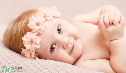 寶寶誤吃洗潔精了該怎么辦？寶寶不小心吃了洗潔精應(yīng)該怎么辦？