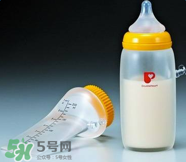 奶瓶能用洗潔精洗嗎？洗潔精能洗奶瓶嗎？