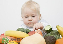 寶寶輔食要加鹽嗎？寶寶輔食能不能加鹽？