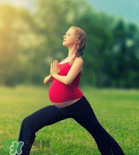 孕婦怎么樣選擇合適的鞋子？孕婦鞋穿什么樣的比較好？