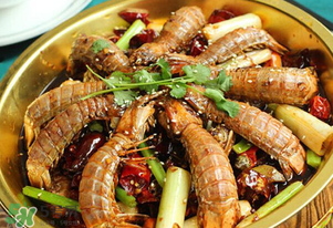 蝦爬子中間的心能吃嗎？蝦爬子中間硬心是什么？