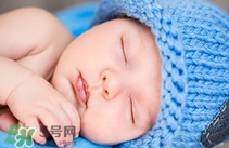 怎么樣給寶寶清理鼻腔？給寶寶清理鼻腔要注意什么？