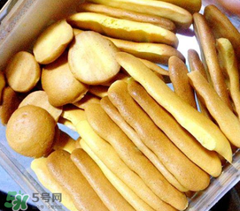 適合寶寶吃的小餅干怎么做？寶寶能吃的小餅干怎么做？