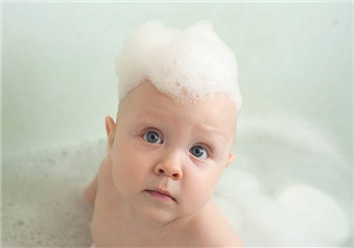 寶寶誤吃洗潔精了該怎么辦？寶寶不小心吃了洗潔精應(yīng)該怎么辦？