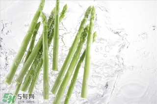 蘆筍根部可以吃嗎？蘆筍根爛了還能吃嗎