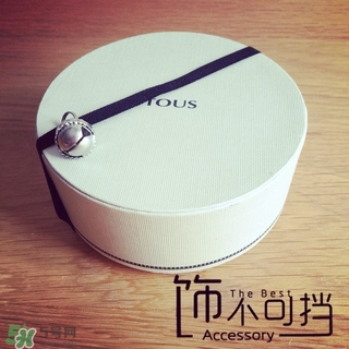 tous是什么牌子？tous桃絲熊是哪個(gè)國家的？
